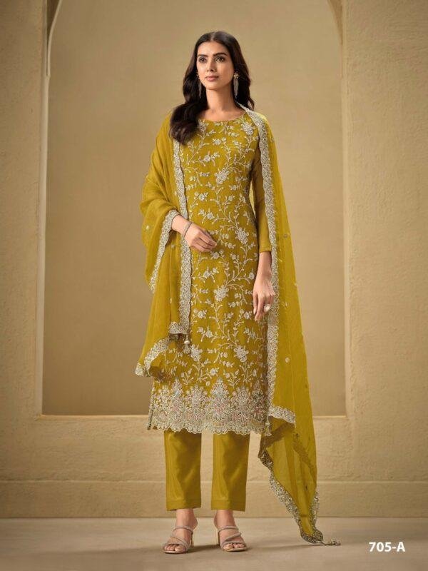 Chinon Salwar Kameez Suit - Image 4