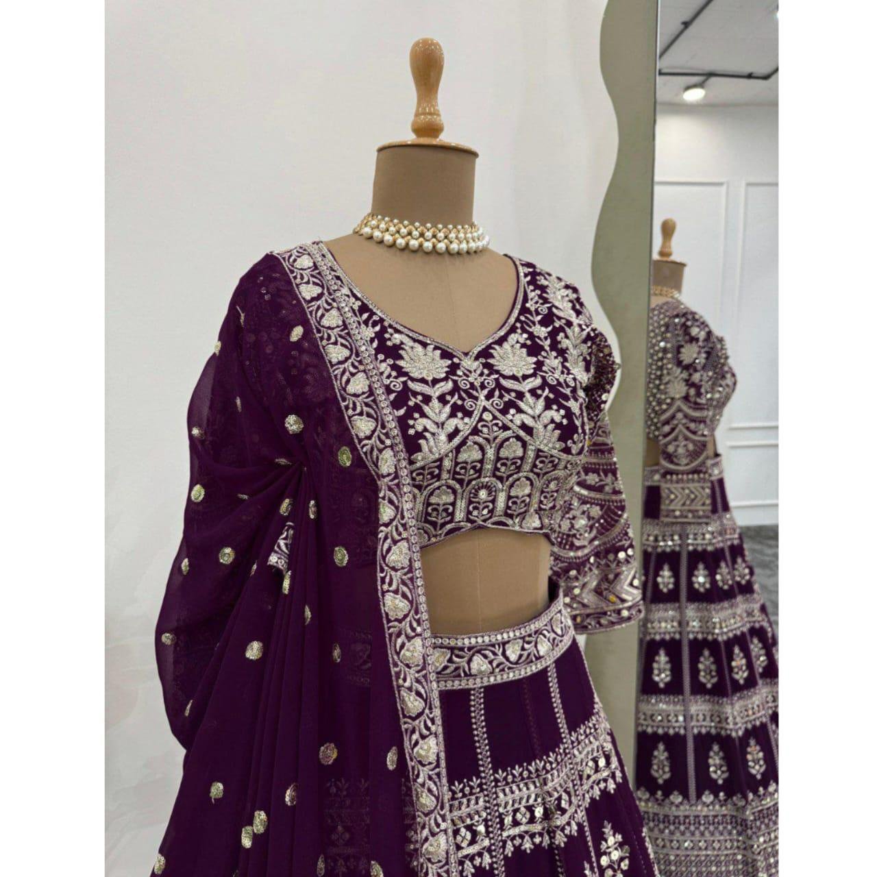 Lehengha Type : Semi-Stitch - Image 3