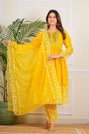 New straight A line kurta set with