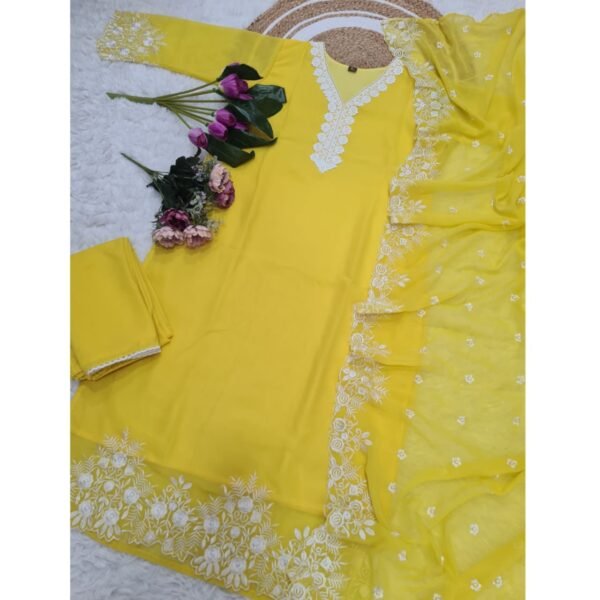 Stylish Blooming Georgette Set - Image 6